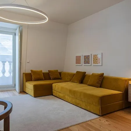Two Bedroom With Ac In Baixa By Lovelystay 리스본