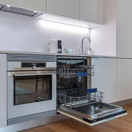 Two Bedroom With Ac In Baixa By Lovelystay Appartamento