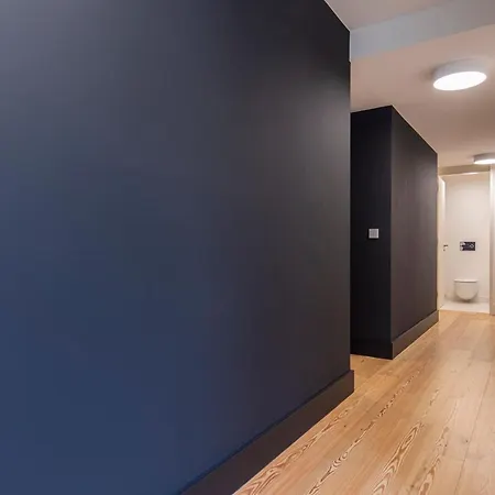 Appartamento Two Bedroom With Ac In Baixa By Lovelystay *