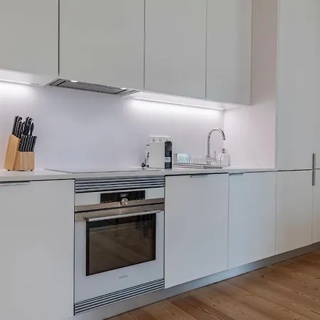Two Bedroom With Ac In Baixa By Lovelystay Lisbona