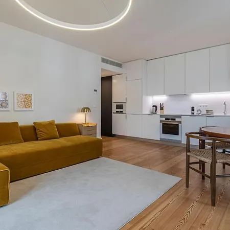 Apartamento Stunning In Heart Of By Lovelystay *