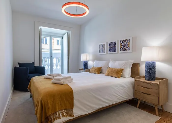 Stunning In Heart Of By Lovelystay Lisboa
