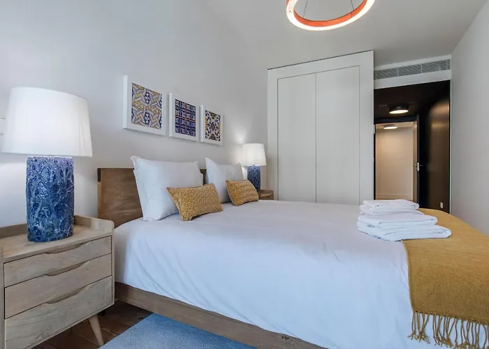 Stunning In Heart Of By Lovelystay Lisboa