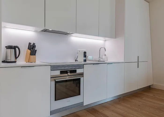 Stunning In Heart Of By Lovelystay Lisboa